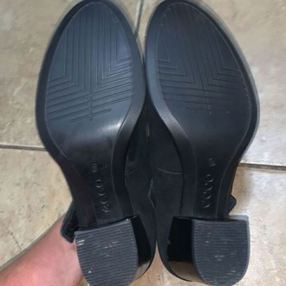 Ecco black wedge heeled pumps with black beaded straps at ankle size 6 - Picture 8 of 11